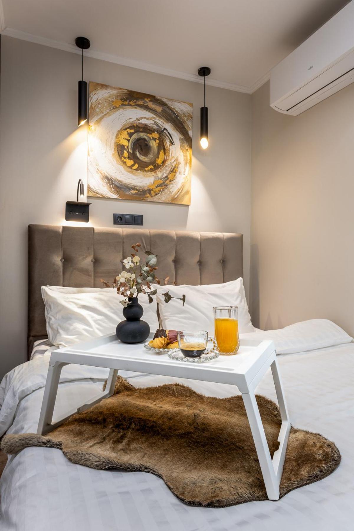 Cozy Downtown Apartment クサンチ エクステリア 写真