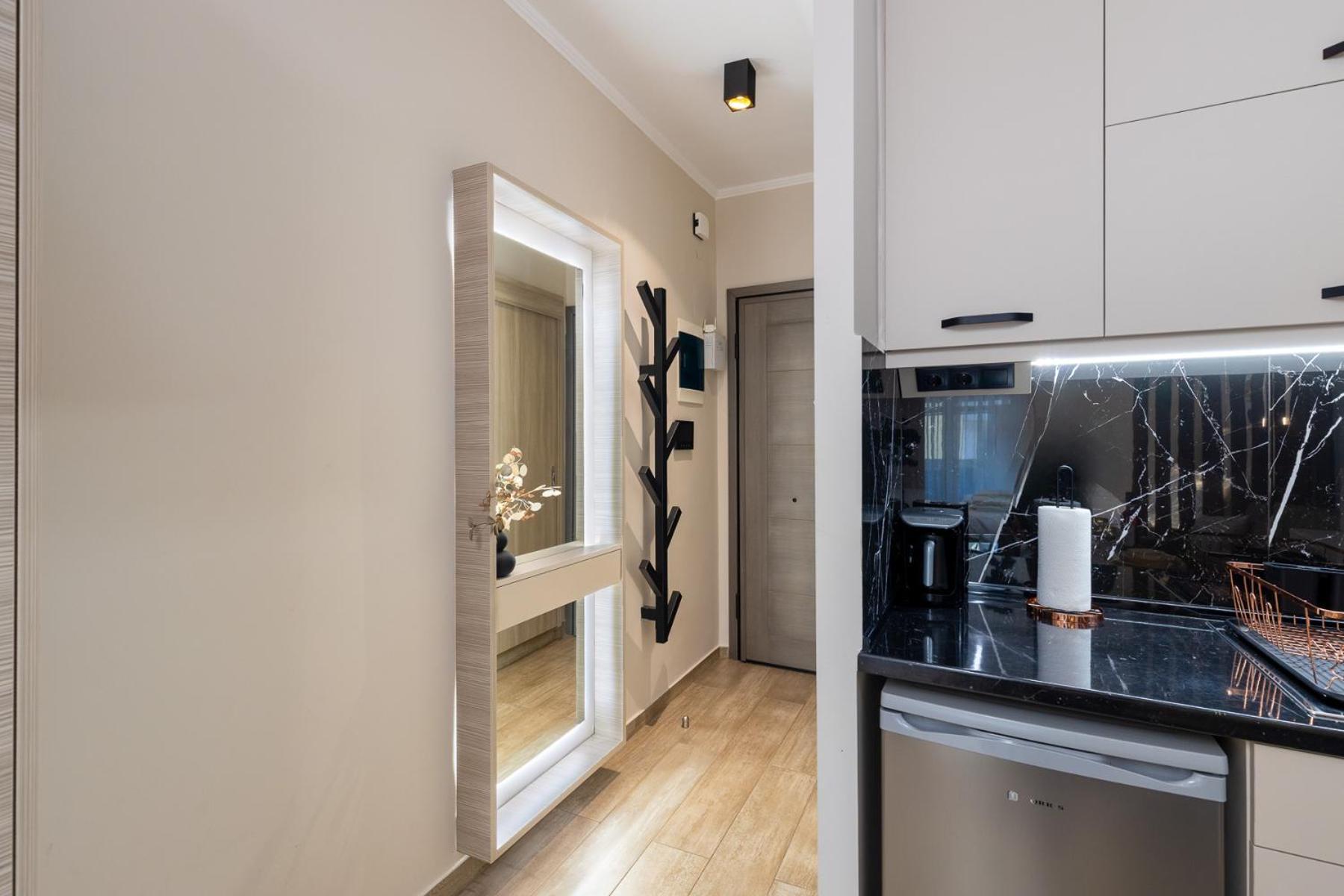 Cozy Downtown Apartment クサンチ エクステリア 写真